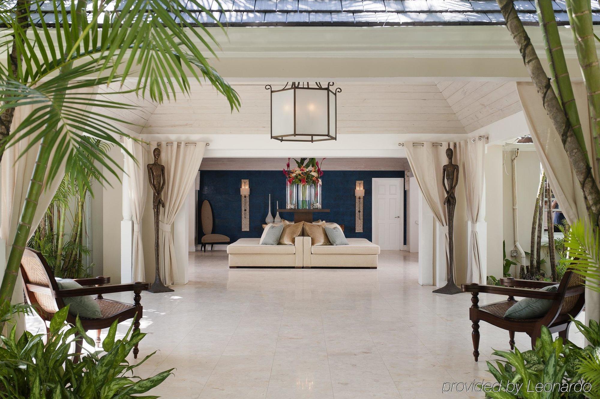 Bodyholiday كاسترايْزْ المظهر الخارجي الصورة