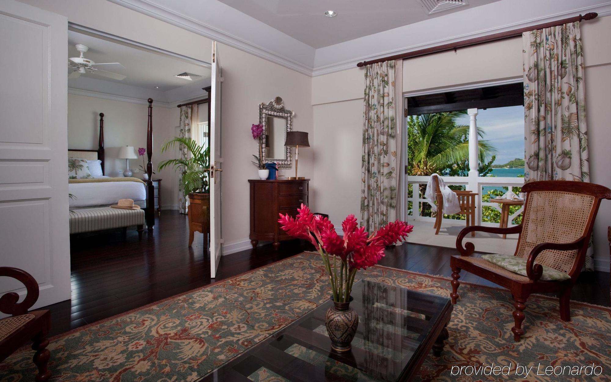 Bodyholiday كاسترايْزْ المظهر الخارجي الصورة